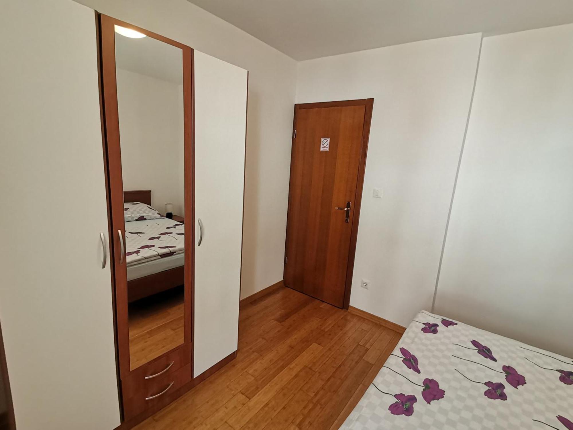 Apartment Lucic Porec Ngoại thất bức ảnh