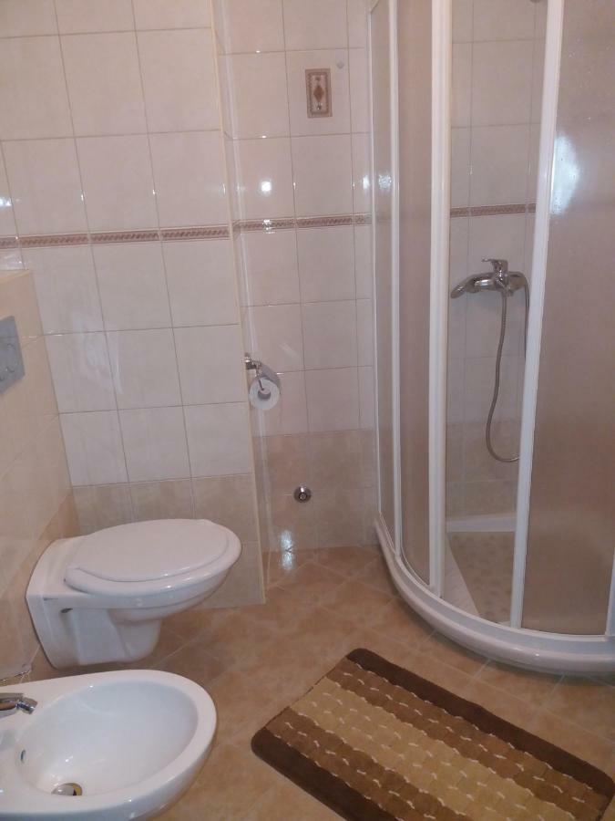 Apartment Lucic Porec Ngoại thất bức ảnh